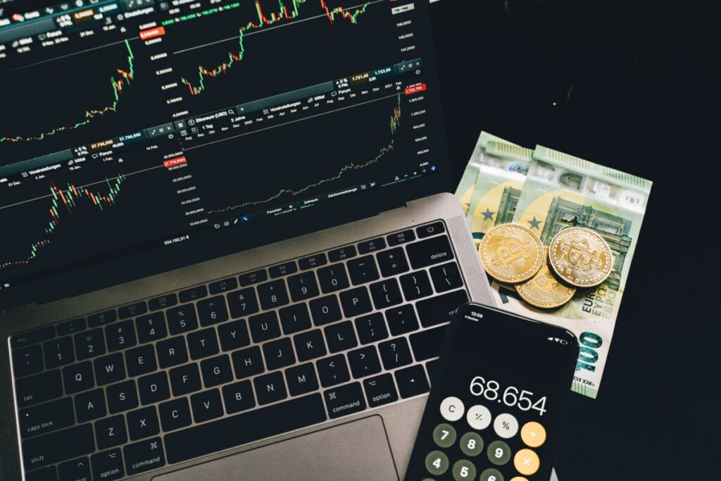 15-dicas-para-investir-em-criptomoedas-e-obter-lucros